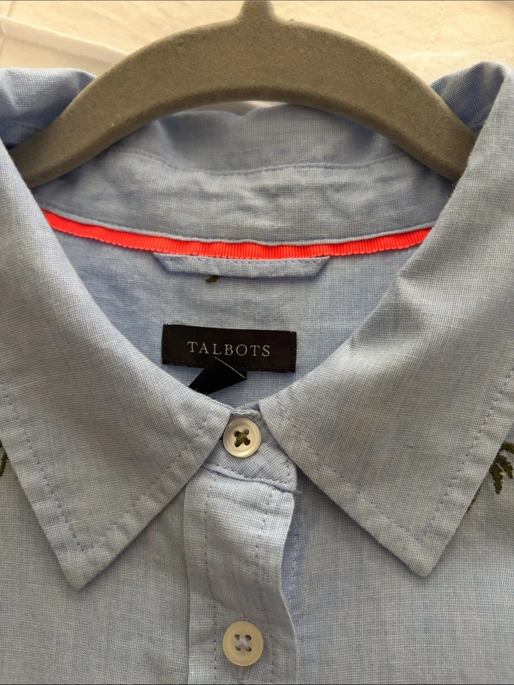TALBOTS size M  Women’s Shirt